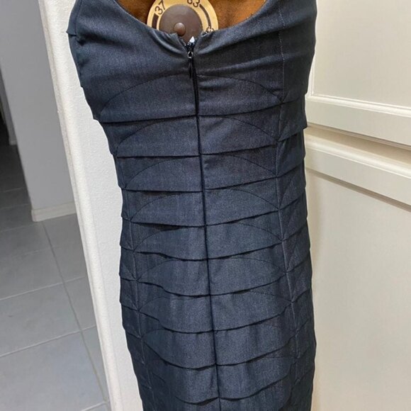 Ellen Tracy Grey Sleeves Pleated Dress Size 4 EUC - Picture 8 of 9